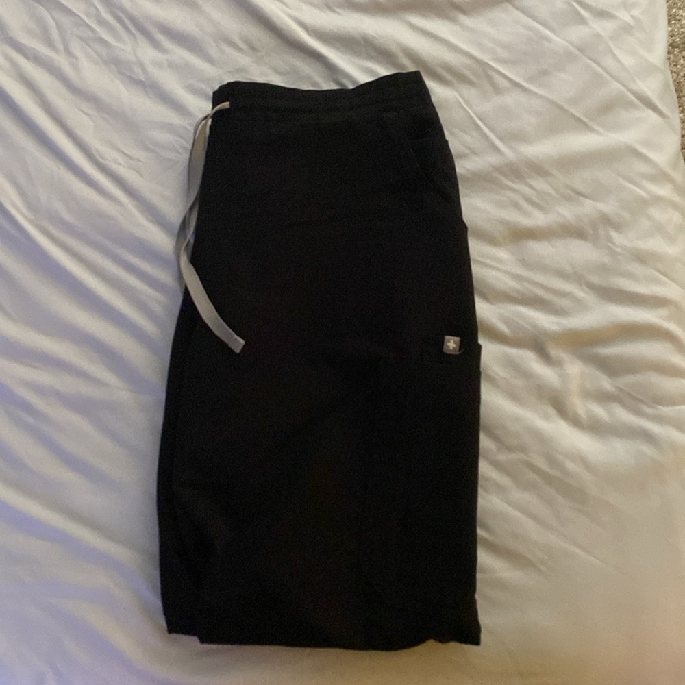 Figs Black Scrubs Pants Petite Medium